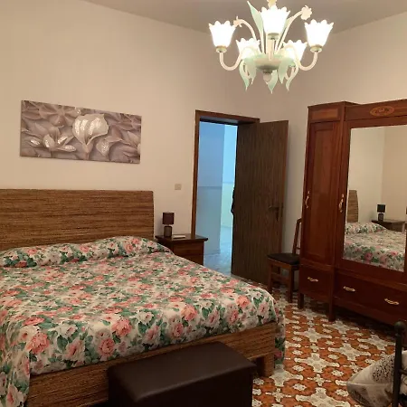 Casa Vacanza Luana Apartment